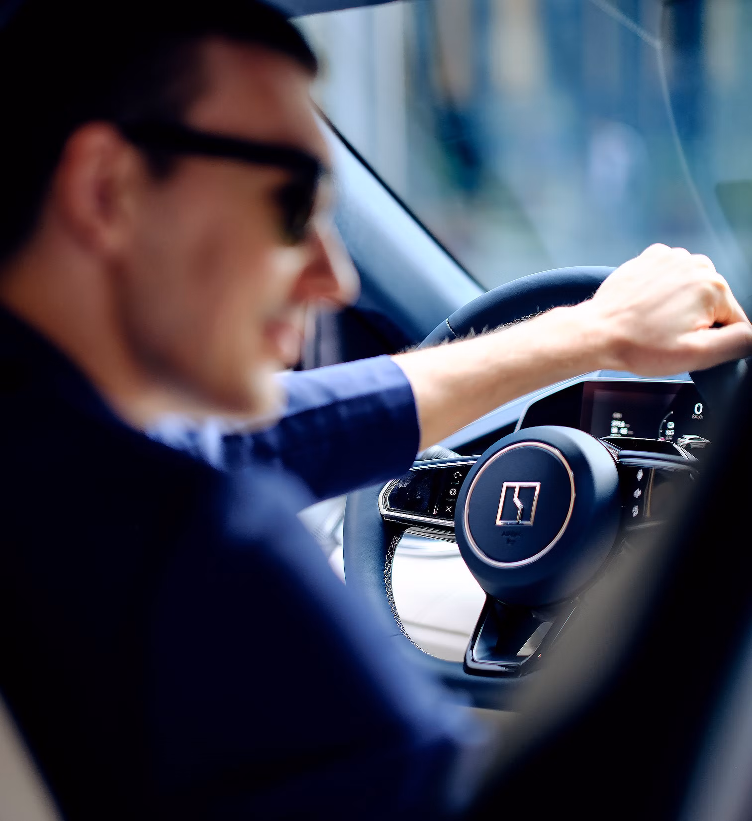 1728633703-1717726354-3